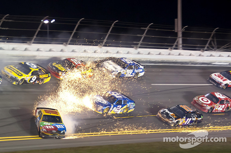 2012: Kyle Busch und sein Mega-Save