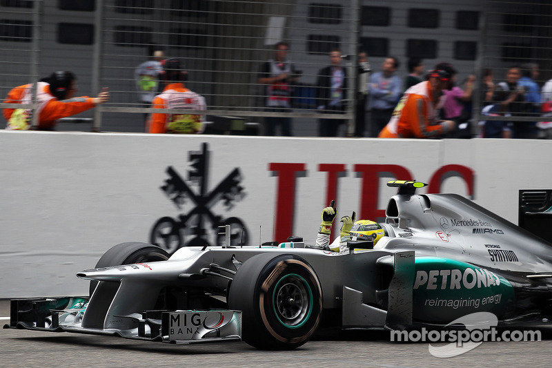 China 2012: Eerste pole en zege