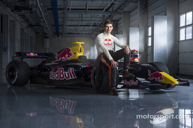Max Verstappen gaat in 2015 voor Toro Rosso racen