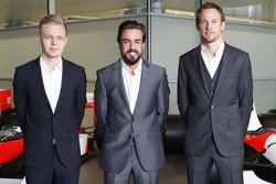 Kevin Magnussen, Fernando Alonso en Jenson Button, McLaren Honda