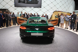 Bentley EXP 10