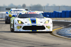 #33 Riley Motorsports SRT Viper GT3-R: Ben Keating, Jeroen Bleekemolen, Sebastiaan Bleekemolen