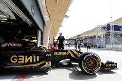 Pastor Maldonado, Lotus F1 E23