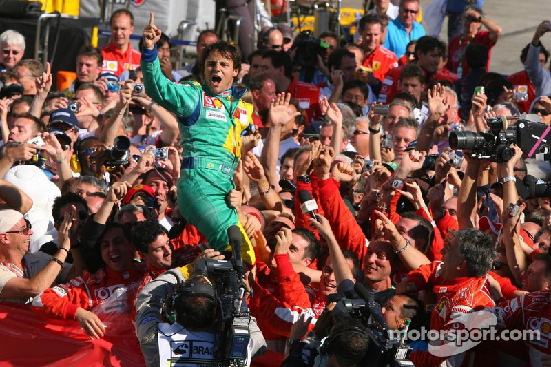 2006: Felipe Massa gana por primera vez en Interlagos, rompiendo el ayuno de los brasileños