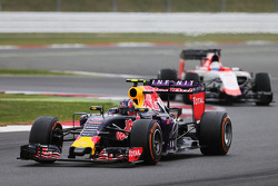 Daniil Kvyat, Red Bull Racing RB11