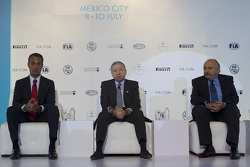(Izq a Der) Carlos Slim Domit senador FIA, Jean Todt presidente de la FIA y José Abed vicepresidente