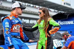 Ріккі Стенхауз мол., Roush Fenway Racing Ford та Даніка Патрік, Stewart-Haas Racing Chevrolet