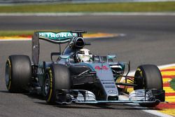 Льюис Хэмилтон, Mercedes AMG F1 W06