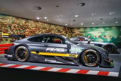 梅赛德斯-AMG C 63 DTM