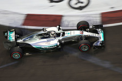 Lewis Hamilton, Mercedes AMG F1