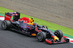 Daniil Kvyat, Red Bull Racing RB11