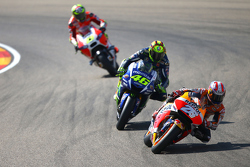 Dani Pedrosa, Repsol Honda Team y Valentino Rossi, Yamaha Factory Racing y Andrea Iannone, Ducati Te
