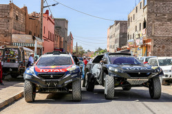 السيارة رقم 312 بيجو سبورت بيجو 2008 دي كيه آر: سيباستيان لوب، دانيال إيلينا والسيارة رقم 311 بيجو س