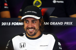 Fernando Alonso, McLaren en la conferencia de prensa de la FIA