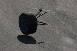 Unfall von Chaz Mostert, Prodrive Racing Australia, Ford