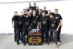 2015 GP2 kampioen Stoffel Vandoorne, ART Grand Prix