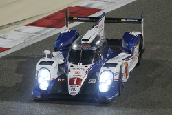 #1 Toyota Racing, Toyota TS040 Hybrid: Sébastien Buemi, Anthony Davidson, Kazuki Nakajima