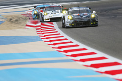 #88 阿布扎比博通车队 保时捷911 RSR:Marco Mapelli、卡里德·阿尔库巴西、克劳斯·巴赫勒