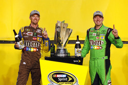 Victory-Lane: Champion NASCAR Sprint-Cup 2015, Kyle Busch, Joe Gibbs Racing