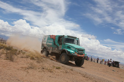 #501 Iveco: Gerard de Rooy, Moises Torrallardona, Darek Rodewald