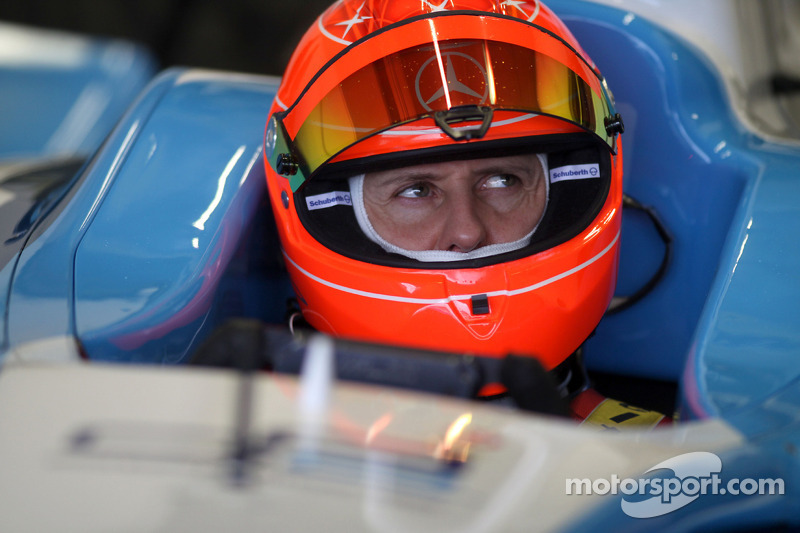 Міхаель Шумахер тестує болід GP2