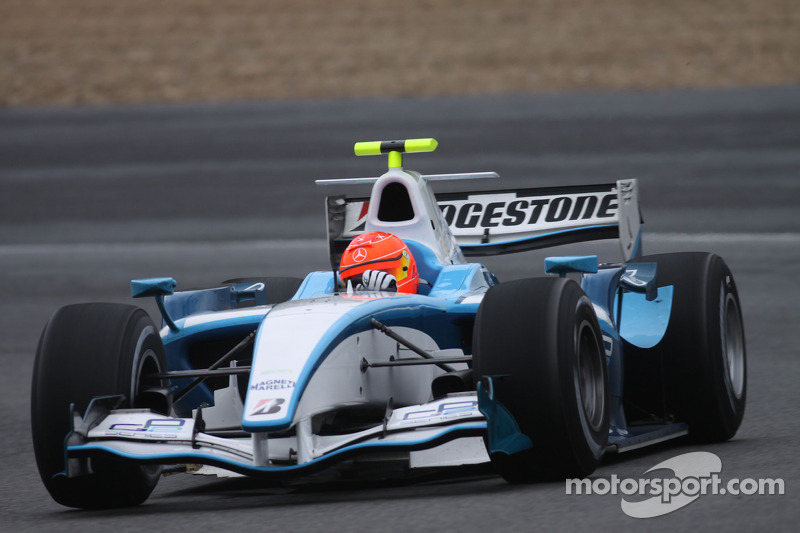 Міхаель Шумахер тестує болід GP2