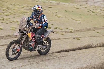 Dakar Stage 10: Van Beveren terjatuh, Walkner memimpin