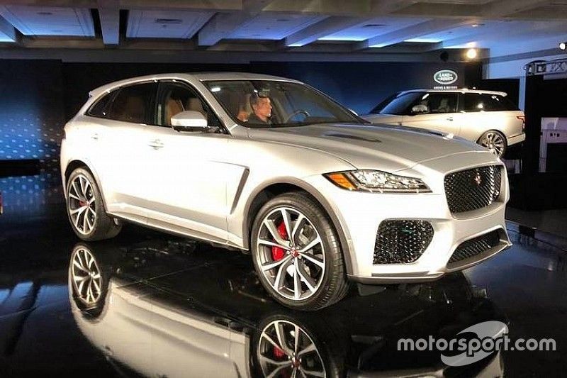 Jaguar F-Pace SVR