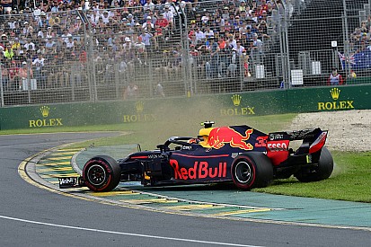 Geen gelukkige seizoensstart Verstappen: "Opeens had ik geen grip meer"