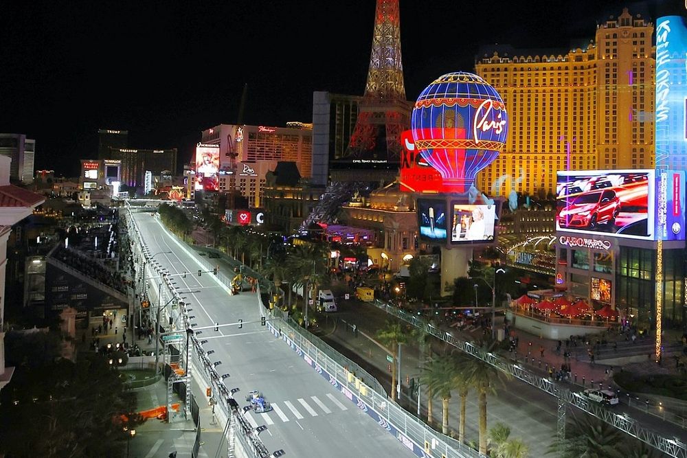 Logan Sargeant, Williams FW45 