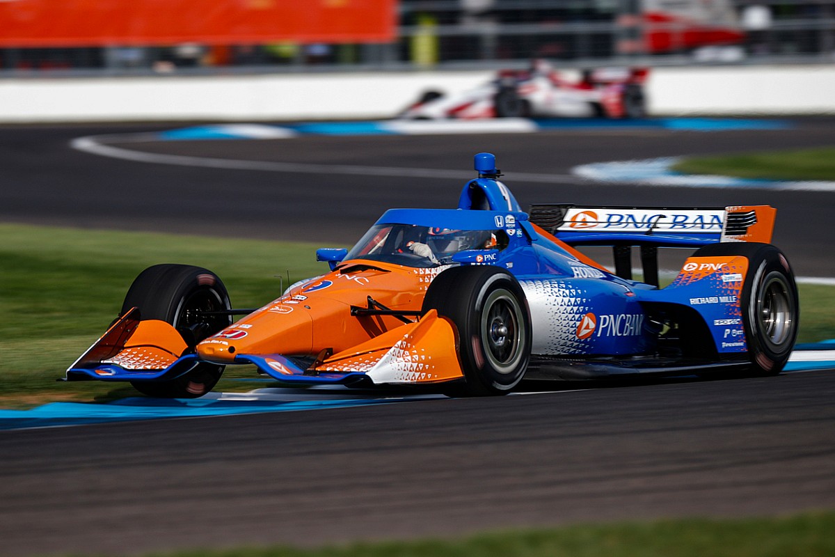 IndyCar Indy RC: Scott Dixon quickest in final practice; Newgarden penalised
