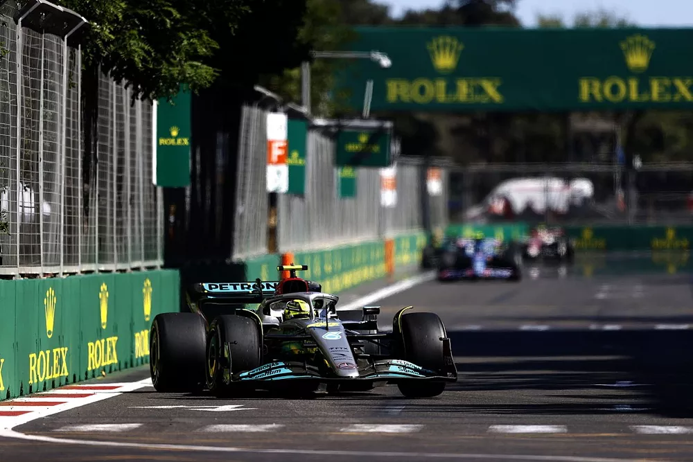 Lewis Hamilton, Mercedes W13