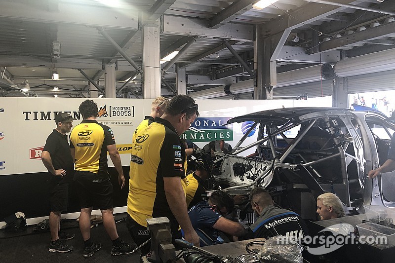 Crash sidelines Jones for 2019 Supercars opener