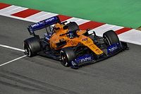 Sainz mant&eacute;m tempo da manh&atilde; e lidera dia; Ferrari n&atilde;o marca tempo