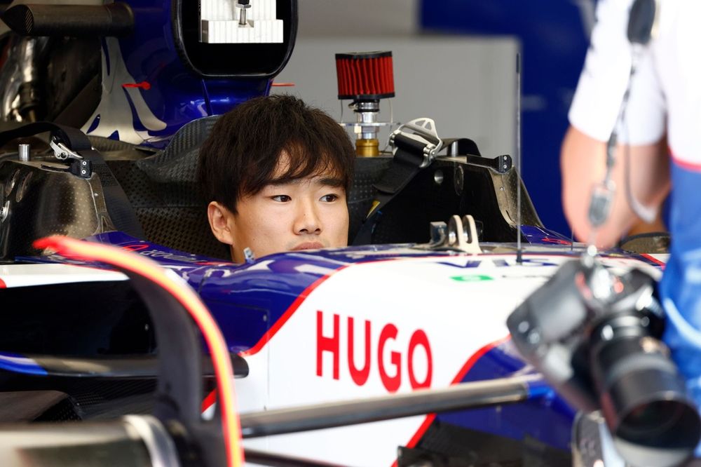 Yuki Tsunoda, Visa Cash App RB F1 Team, tiene un asiento en forma