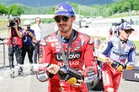 Un Bagnaia inquebrantable se lleva la sprint en Mugello por delante de M&aacute;rquez