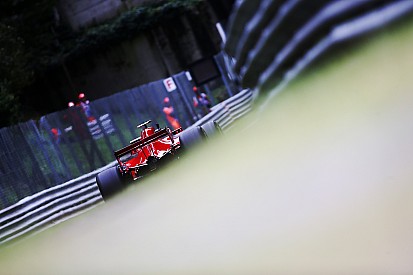 Räikkönen: nagyszerű a pole, de még csak félmunkát végeztünk