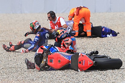 Bradl pointé du doigt pour avoir "fait un strike" au départ