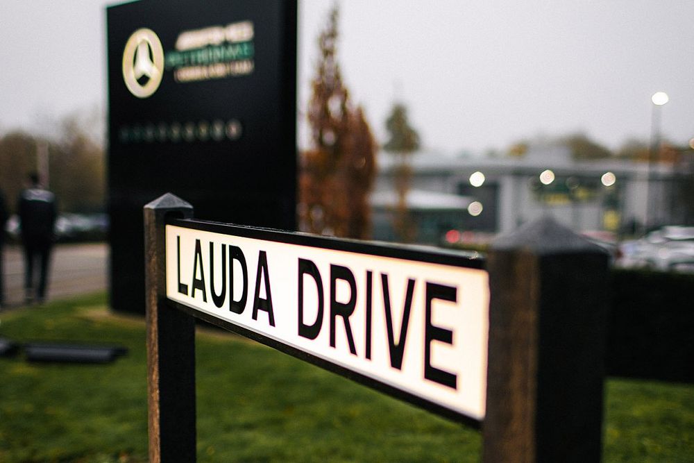 Lauda  drive