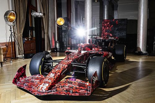 Vídeo: Alfa Romeo revela su coche 2023 de F1... de exhibición