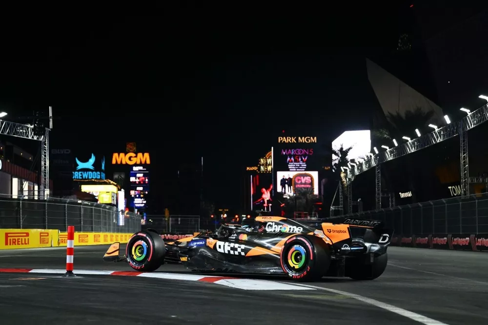 Oscar Piastri, McLaren MCL38
