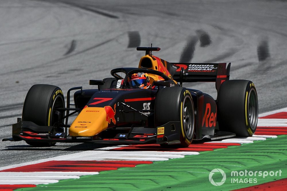 Yuki Tsunoda, Carlin