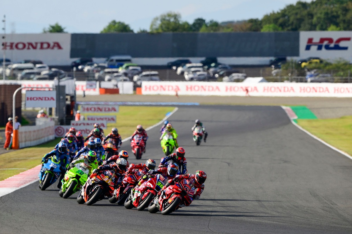 MotoGP Japanese GP: Francesco Bagnaia dominates sprint, Marc Marquez closes in on title