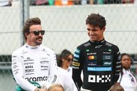 Norris a&uacute;n se ve como un fan cuando lucha contra Alonso y Hamilton en la F1