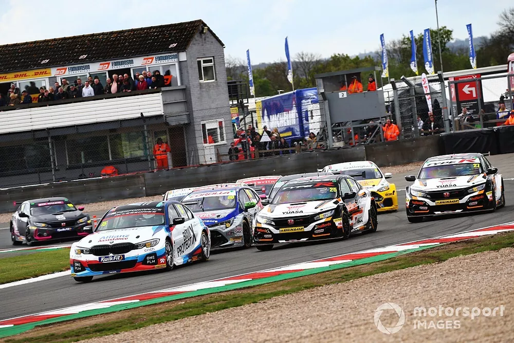 Tom Oliphant, WSR BMW  