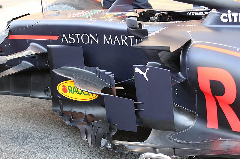 Red Bull instala piezas antiguas tras el accidente de Gasly