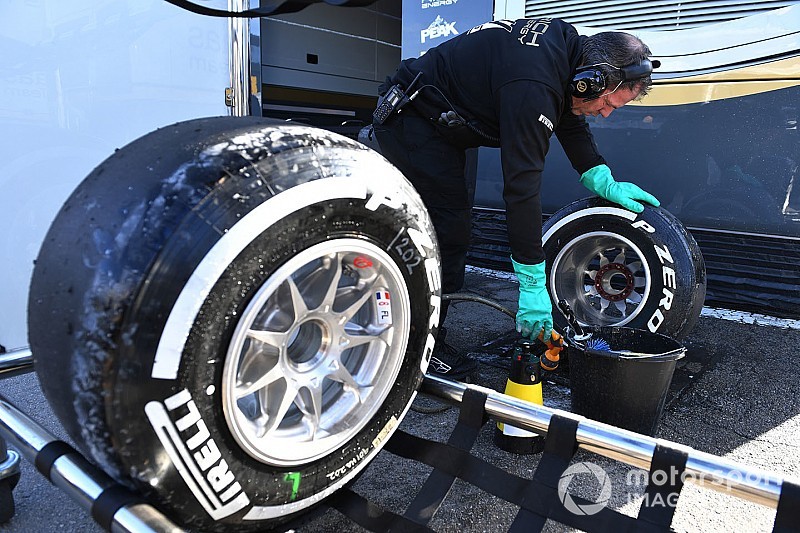 Pirelli, Renault ve Haas dışındaki tüm ekiplerle 2020 lastiklerini test edecek