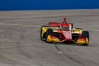 IndyCar Milwaukee: Palou saldrá 12º y 10º, con doble pole de Penske