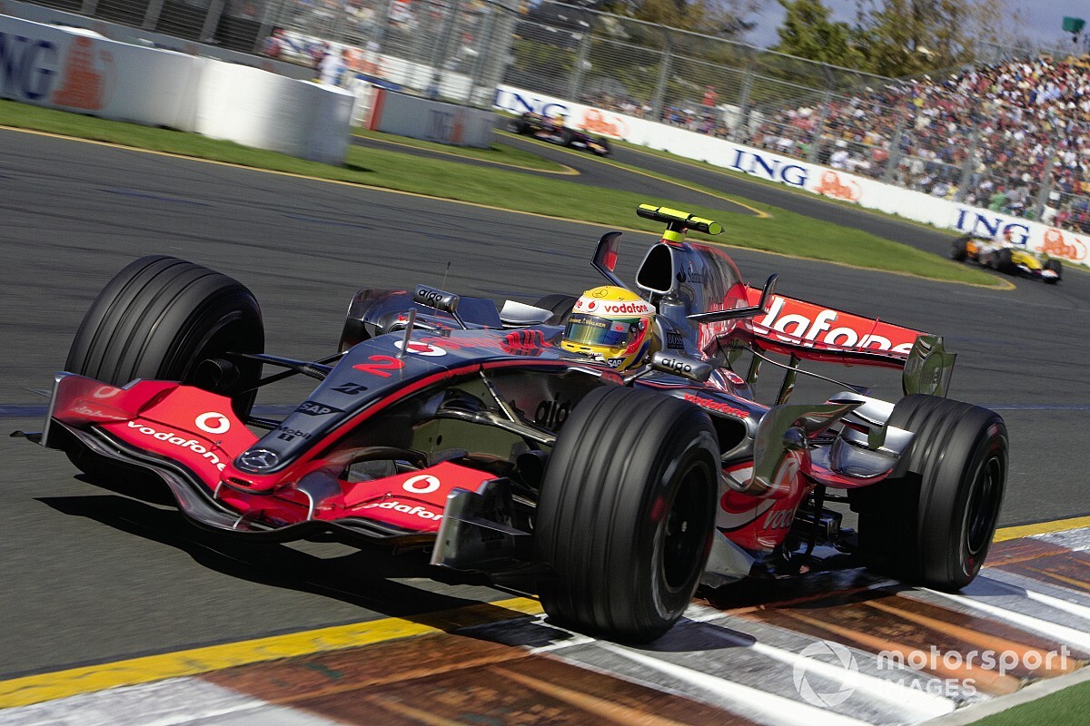 MP4-22 ルイス・ハミルトン 1/18 limited edition 初めて買ったF1モデル。ルイス・ハミルトンのマクラーレン・メルセデス