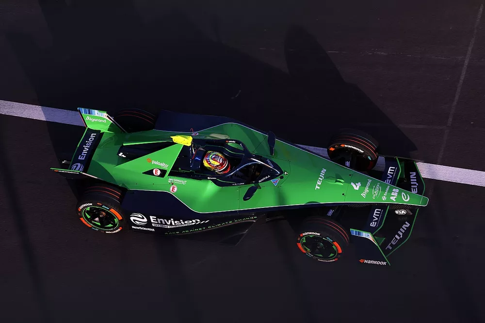 Robin Frijns, Envision Racing, Jaguar I-TYPE 6